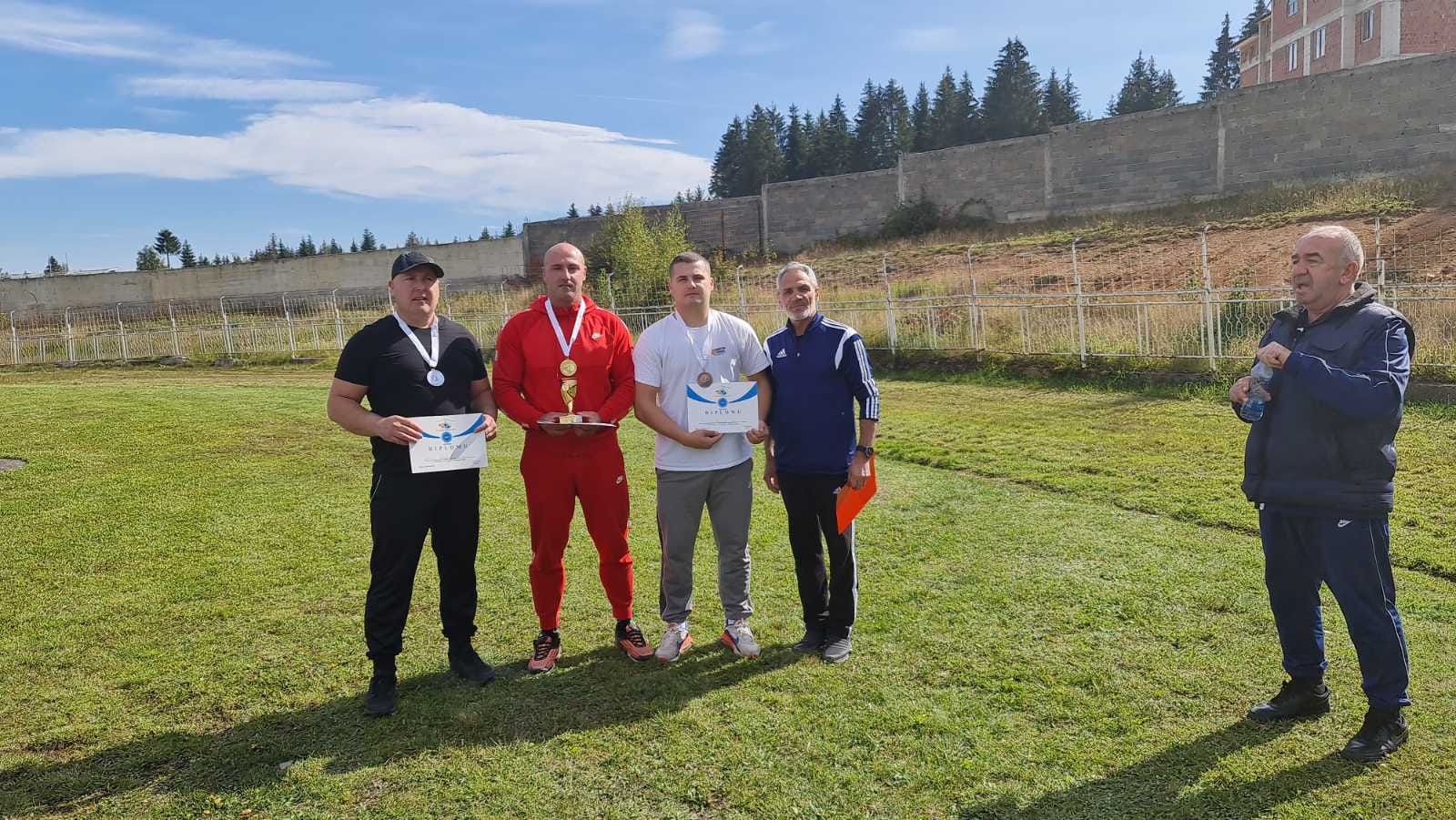 Održano takmičenje u bacanju kugle
