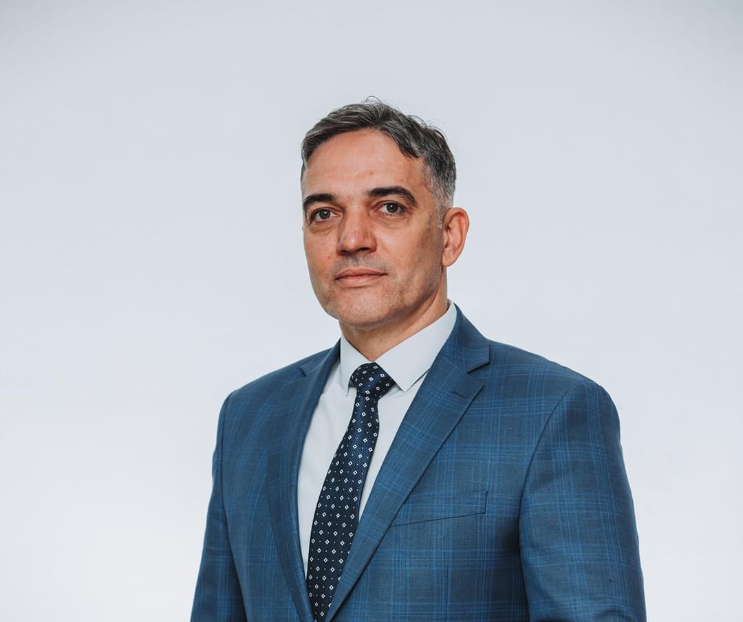 Avdić: “Neka ne traže glasove u Rožajama oni koji su otpuštali Bošnjake iz Javne uprave”