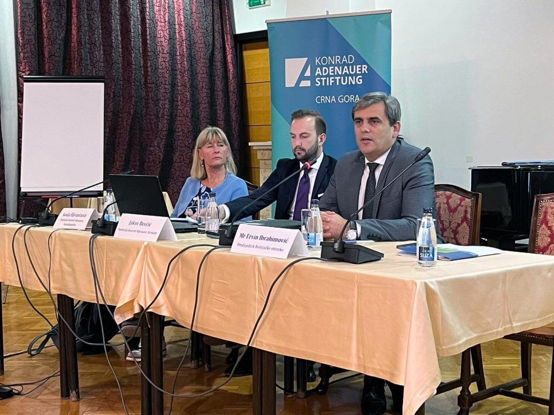 U Petrovcu održan seminar za mlade BS na temu političkog obrazovanja i demokratije