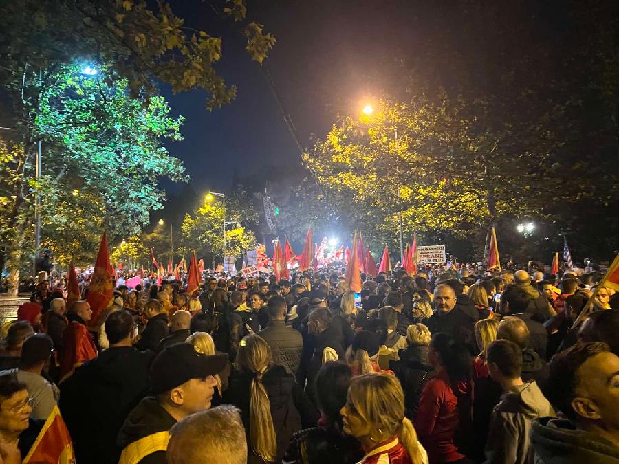 “Povući Zakon o predsjedniku, neophodni vanredni izbori”