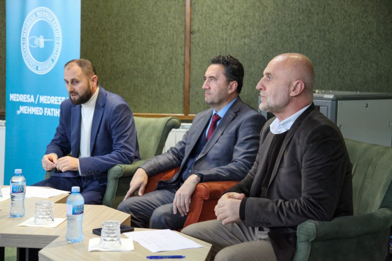 Takmičenje u učenju sure Nebe’ u Medresi ,,Mehmed Fatih”