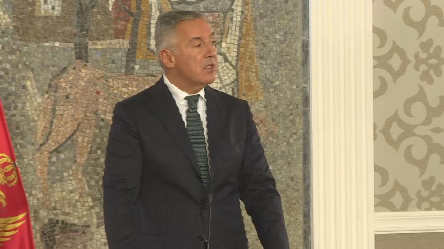 “Zakon potpisan, ustavna obaveza ispunjena, predstoji neposredan izbor predsjednika DPS-a”