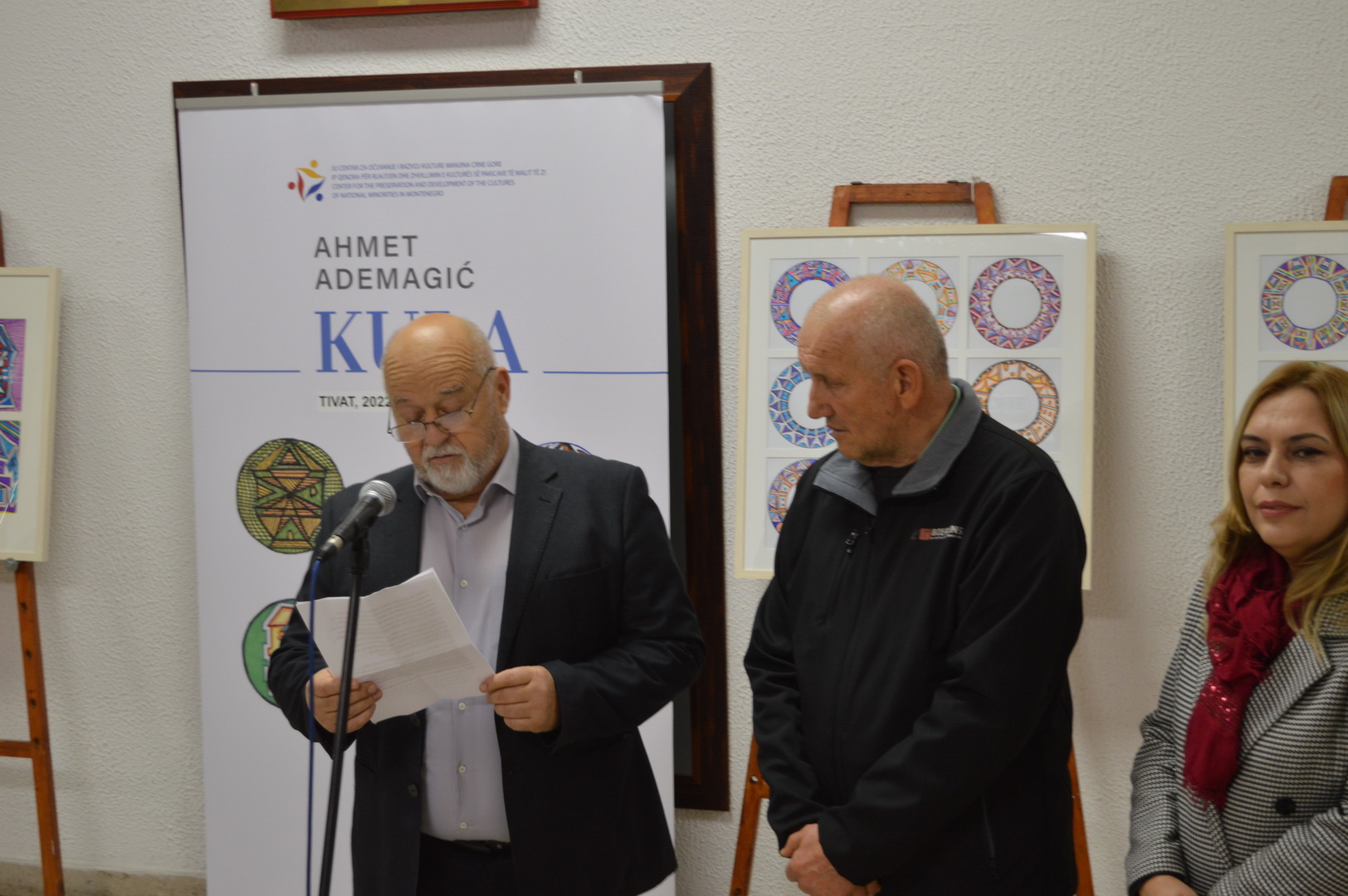 U Tivtu otvorena izložba dizajnerskih radova Ahmeta Ademagića