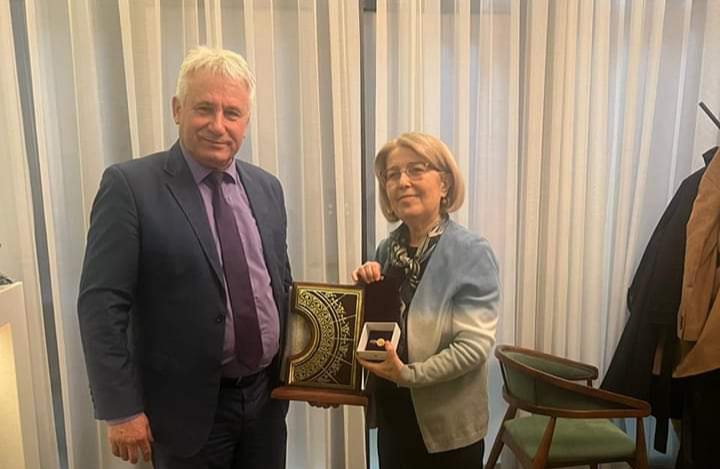 Ambasadorka Ozan završava diplomatsku misiju u CG, predsjednik Husović je ispratio riječima zahvalnosti