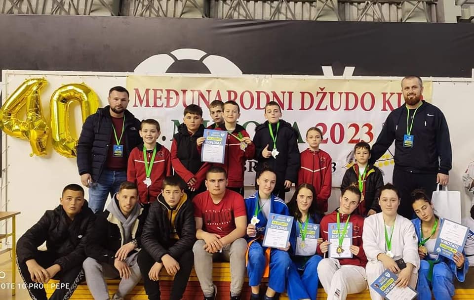 Džudisti džudo kluba “Rožaje” osvojili 12 medalja na 40. Međunarodnom džudo kupu “Mimoza” 2023.