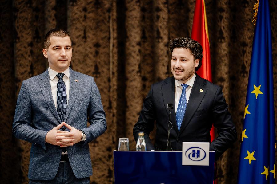 Abazović: Bečić idealan kandidat; Bečić: Naš nesporazum nije dugo trajao