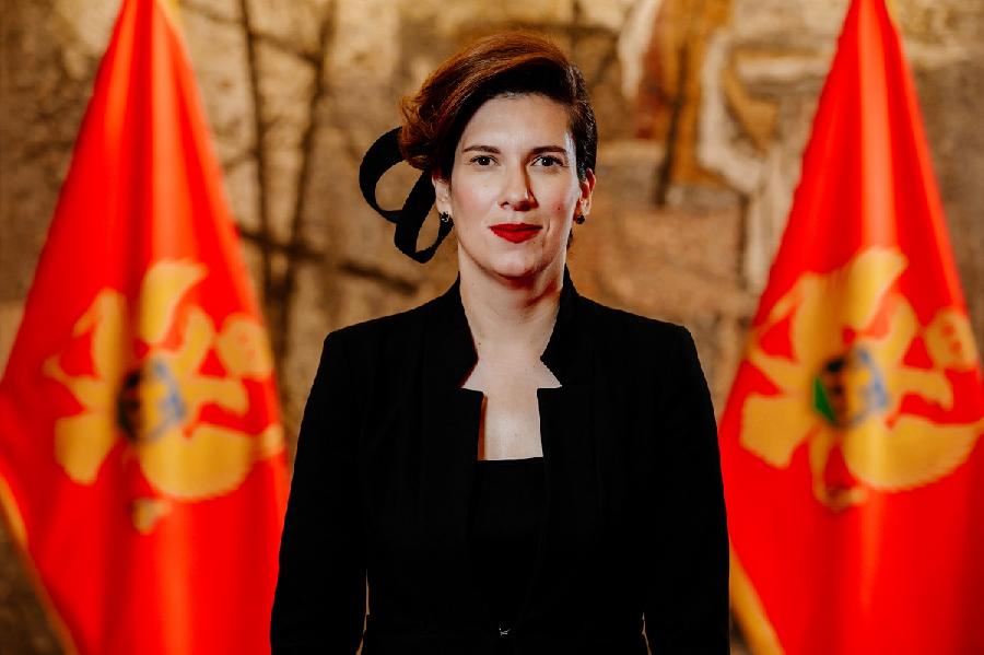 Zarade zaposlenima u kulturi povećane do 25 odsto