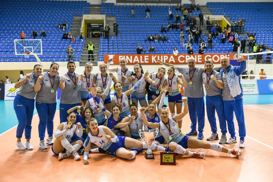 Herceg Novi osvojio trofej