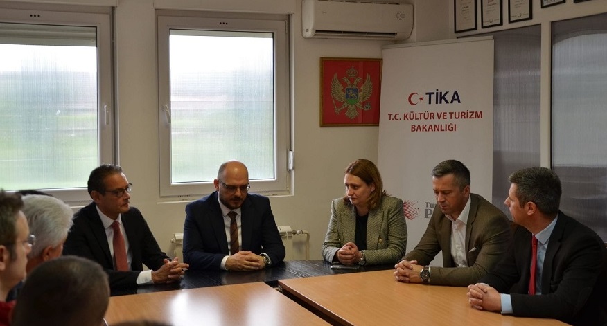 TIKA donirala plastenik JU Centru za djecu i mlade “Ljubović”