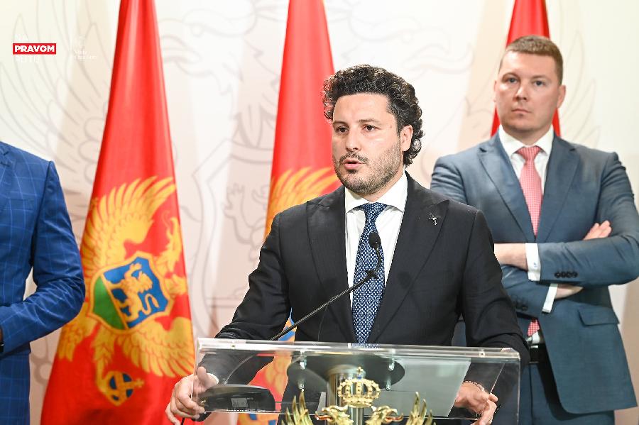 Abazovićev kabinet: Milović priča neistine, SDT da se oglasi