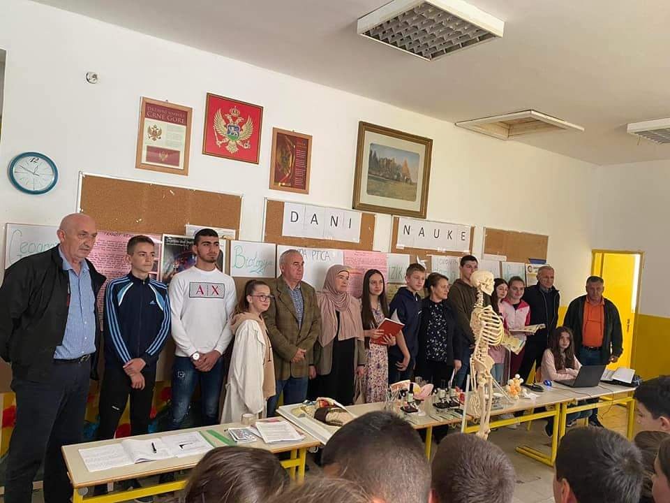 Đaci OŠ „Bukovica“ održali edukativnu radionicu povodom „Dana nauke“