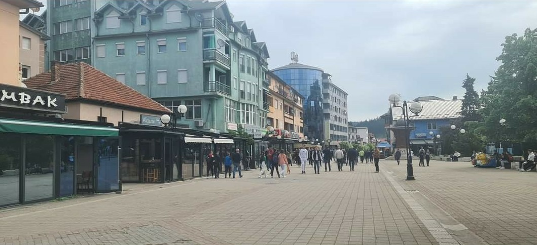 Dojave o bombama u rožajskim školama