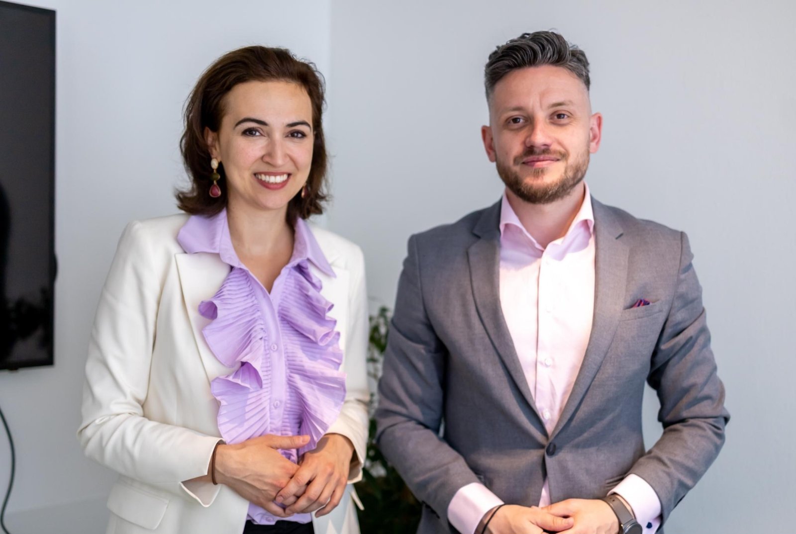 Radovanić sa ministarkom pravde Austrije: Crna Gora da nastavi sa hrabrim odlukama