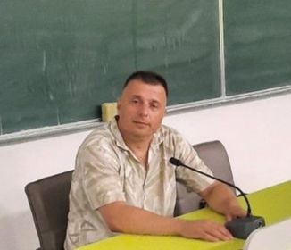 Pjesnik Miloš Beloica, porijeklom iz Rožaja nagrađen na konkursu u Kini