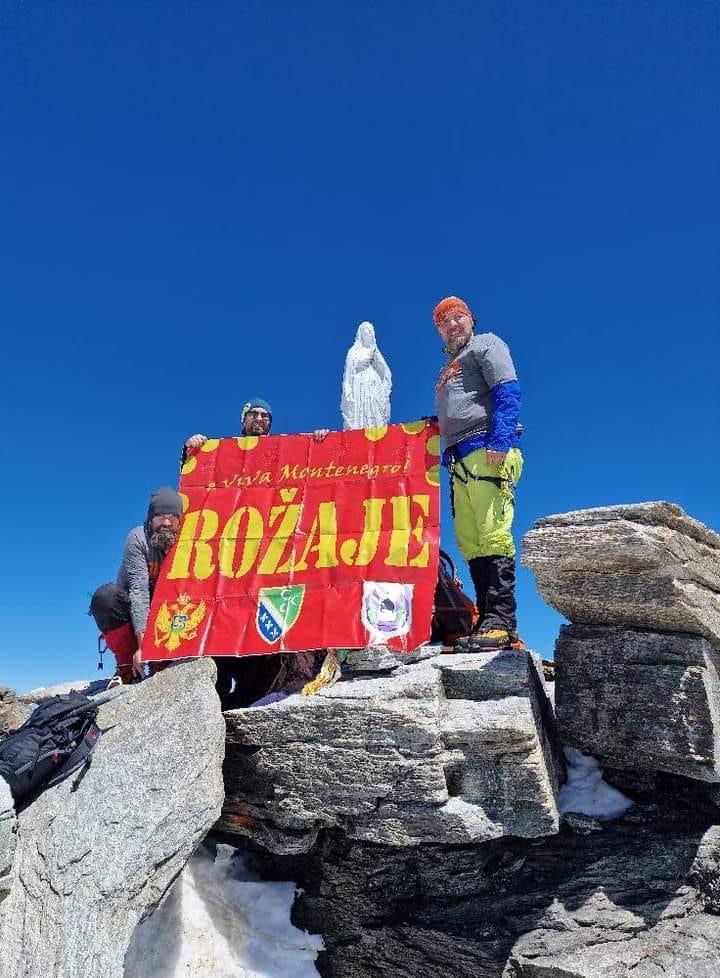 Planinari PK ”Ahmica” osvojili italijanski vrh Grand Paradiso