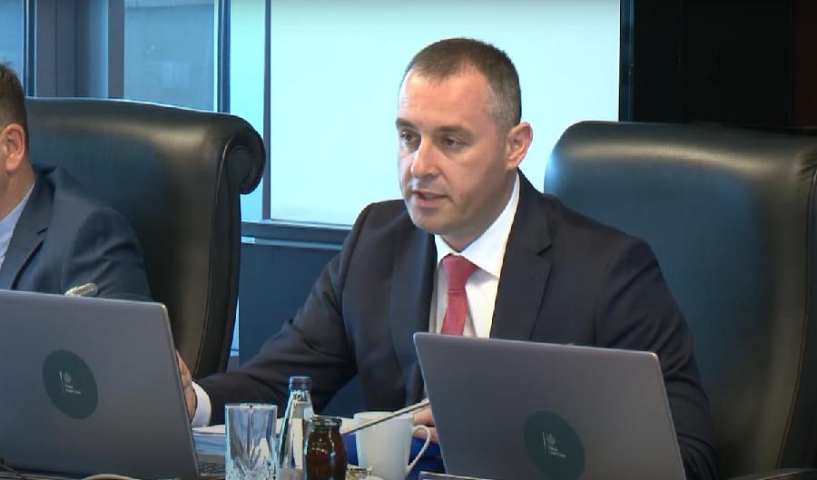 Ministar zdravlja Dragoslav Šćekić:”Očekujem da ćemo već 1. januara imati stomatologe u školama”