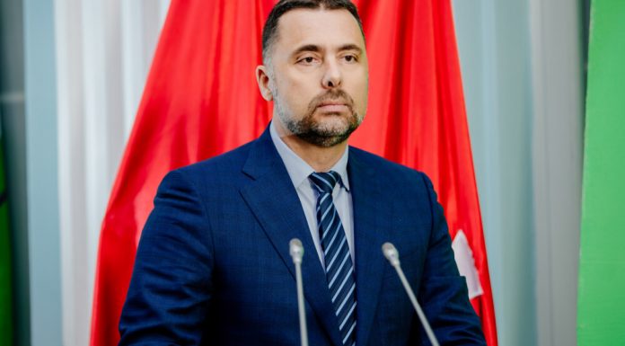 Đurović: Izvinjavam se porodici Agović na doživljenoj neprijatnosti u Baru, nema mjesta za ovakve ispade