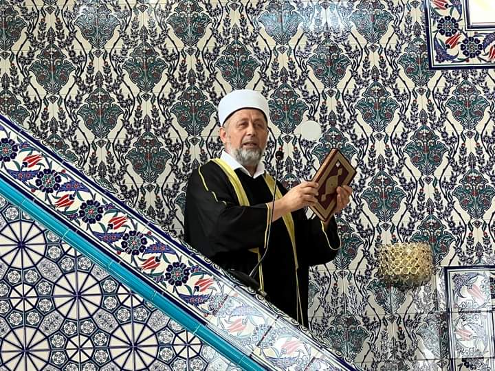 Imam dr Izet ef. Terzić održao Hutbu u Centralnoj džamiji