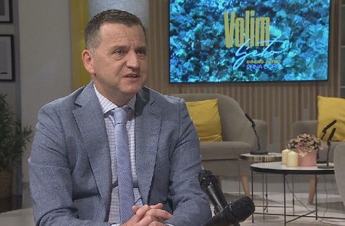 Ministar Vojinović: Đaci u klupama od 4. septembra, obezbijeđeni udžbenici