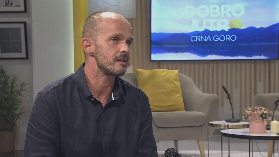 Vlada da smanji akcize, vještački ne povećavati plate
