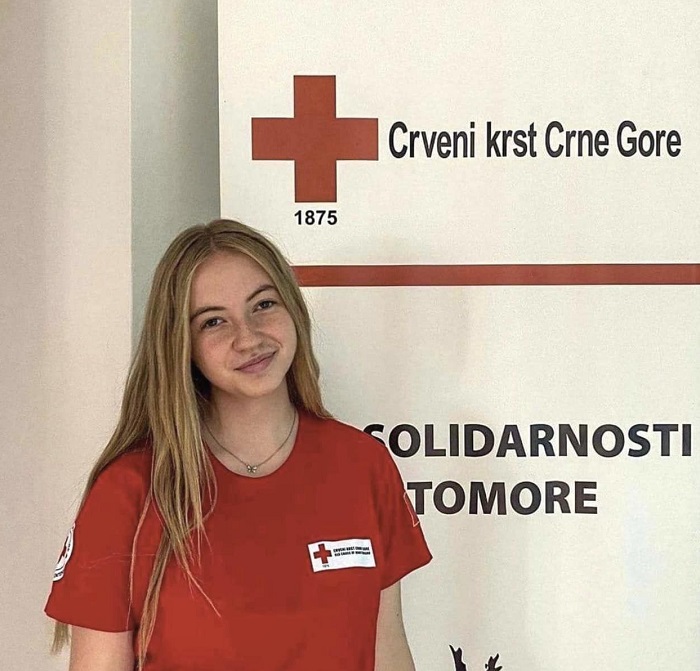 Volonterka Crvenog krsta Minela Alomerović dobila licencu za instruktora prve pomoći