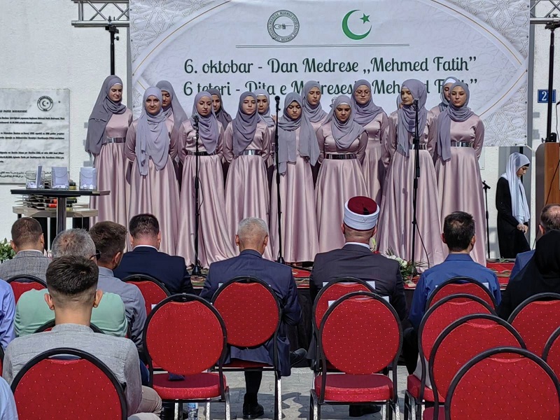 Petnaest godina Medrese “Mehmed Fatih” – školu do sada završilo 670 učenika i učenica