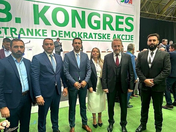 Delegacija Bošnjačke stranke na Kongresu SDA BIH