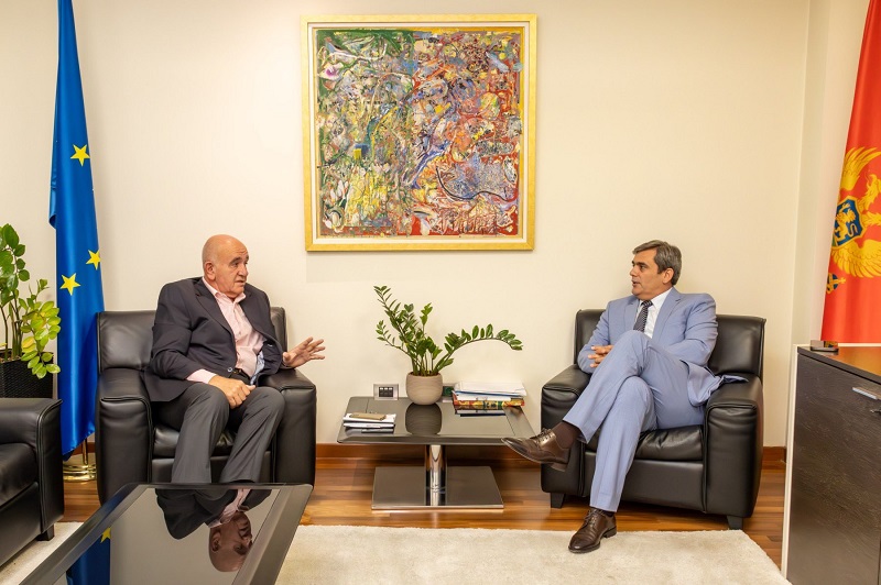 Ibrahimović razgovarao sa ambasadorom Grčke: Za Crnu Goru važno da ima proevropsku Vladu, koja će biti kredibilan NATO partner