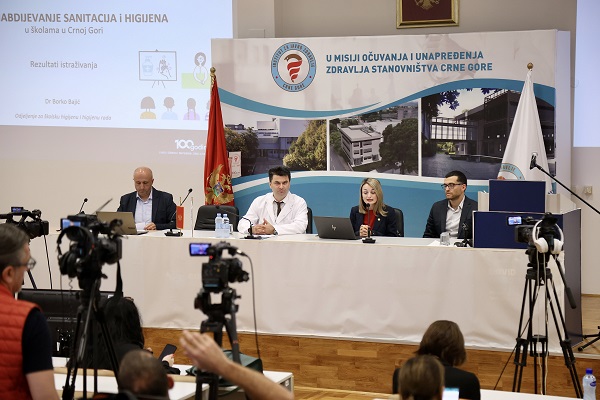 Predstavljeni rezultati istraživanja „Voda, sanitacija i higijena u školama u Crnoj Gori”