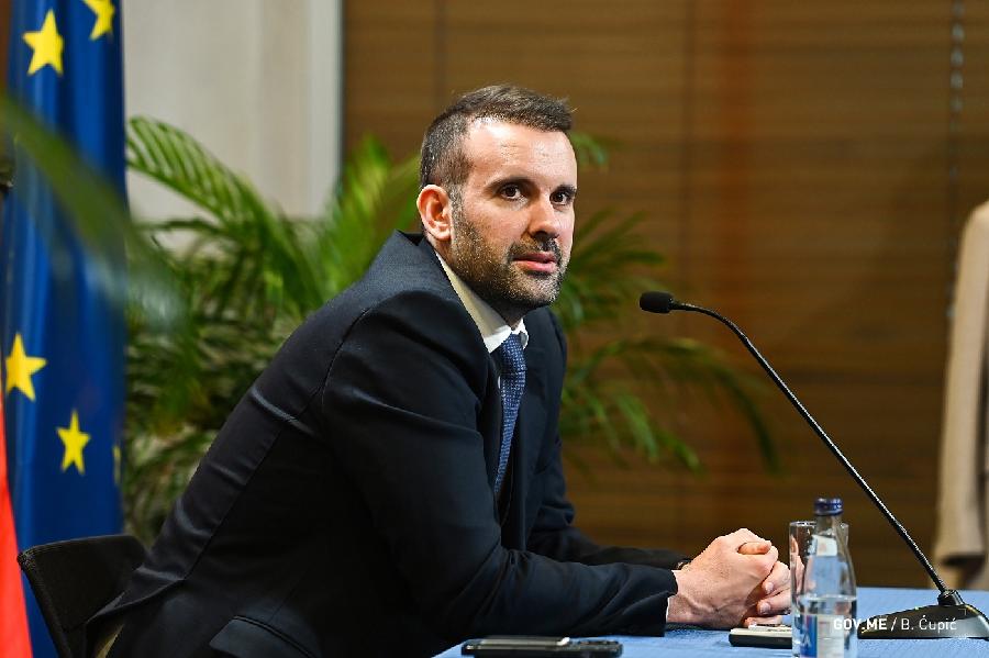 Spajić sjutra sa Stoltenbergom u Skoplju