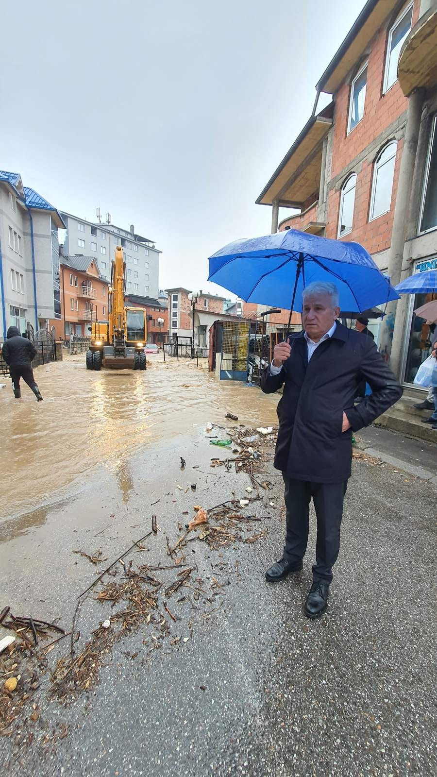 Službe Opštine Rožaje sa predsjednikom Rahmanom Husovićem od jutra su na terenu