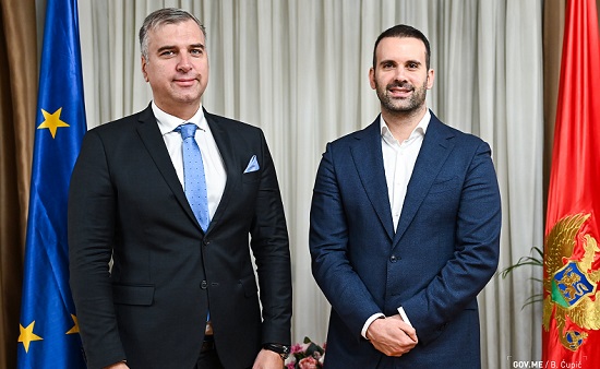 Saopštenje sa sastanka predsjednika Vlade Milojka Spajića i ambasadora BiH Branimira Jukića