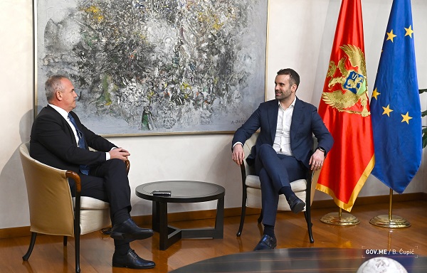 Premijer sa ambasadorima Hrvatske i Sjeverne Makedonije: Savezništvo u okviru NATO-a važno za  jačanje bilateralne saradnje