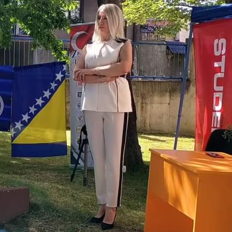 Sa jedne od tribina o multikulturi Gordana Ganic Radio televizija Rožaje