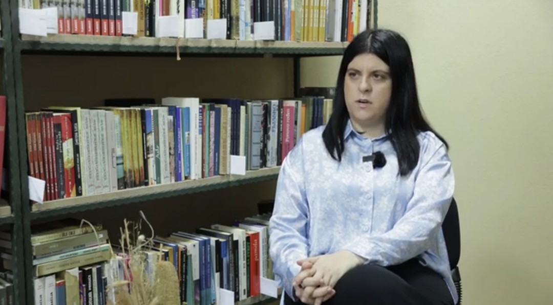 Zerin Murić pjesnikinja koja osvaja srca svojom poezijom