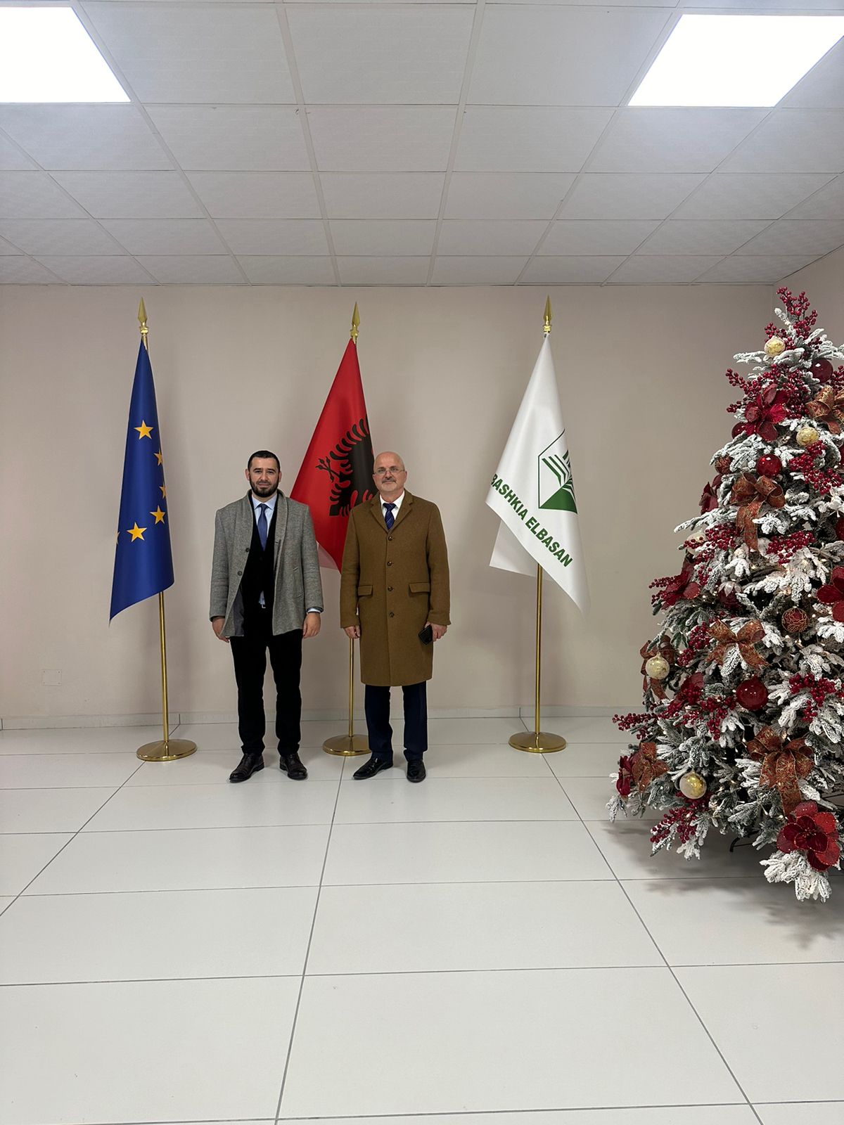 Jakupi u službenoj posjeti Albaniji