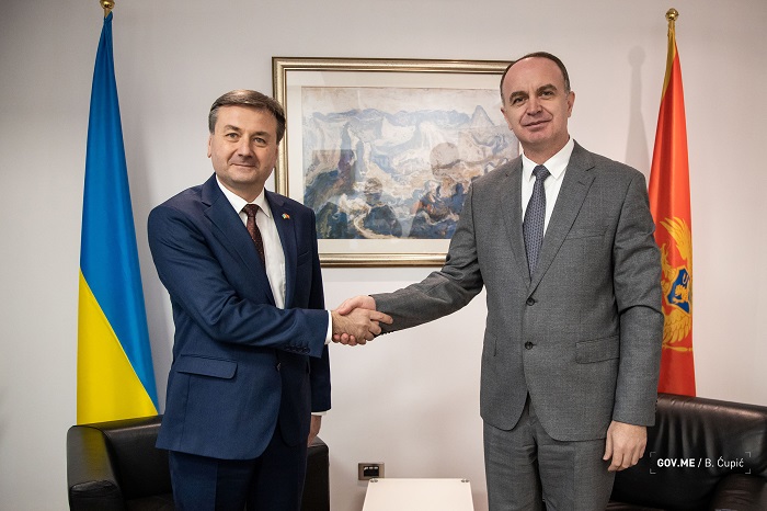 Gjeloshaj sa ambasadorom Ukrajine: Nastavljamo sankcije Rusiji i spremni smo da pružimo pomoć Ukrajini