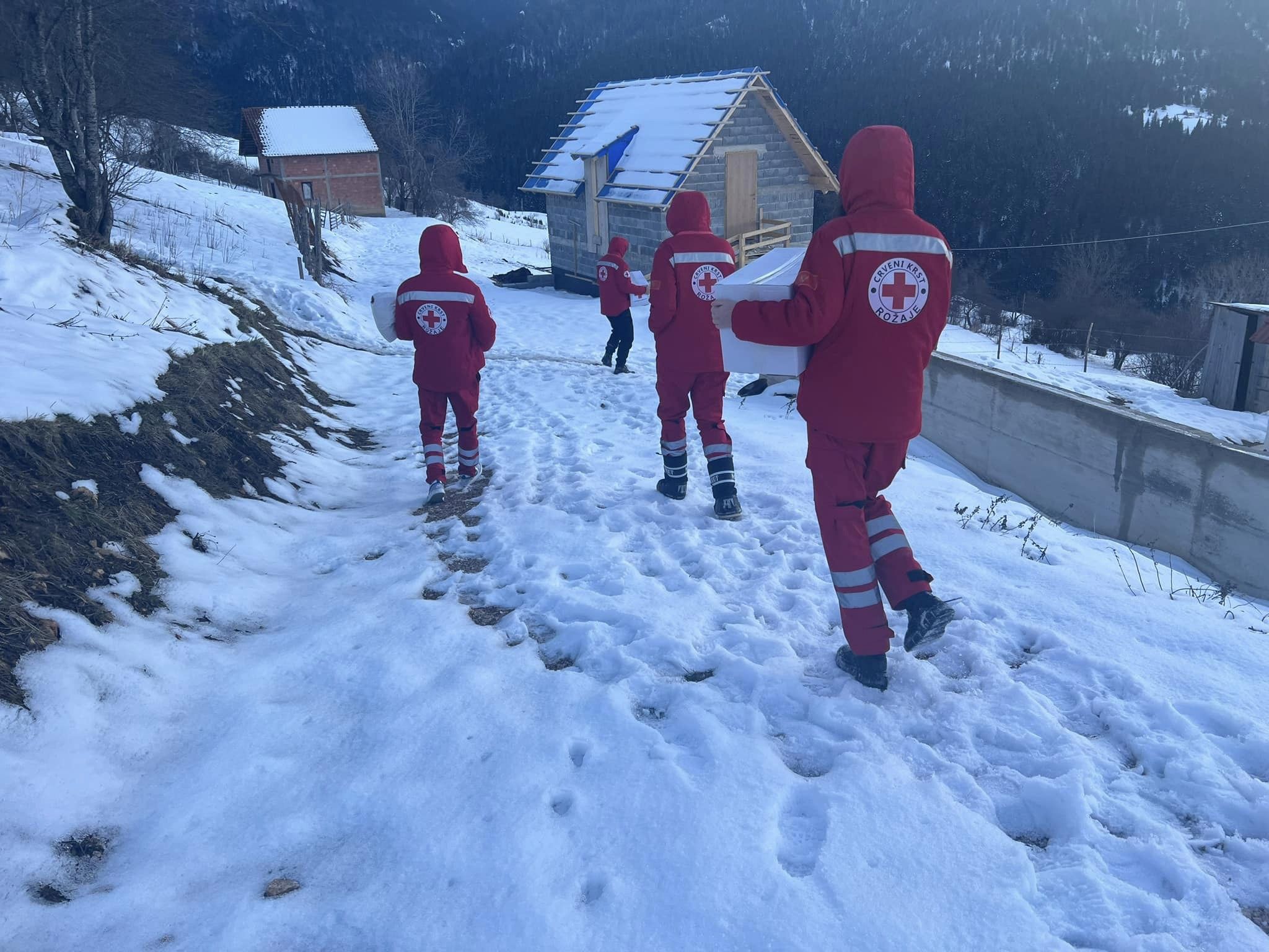 Crveni krst Rožaje distribuirao pomoć za 120 porodica