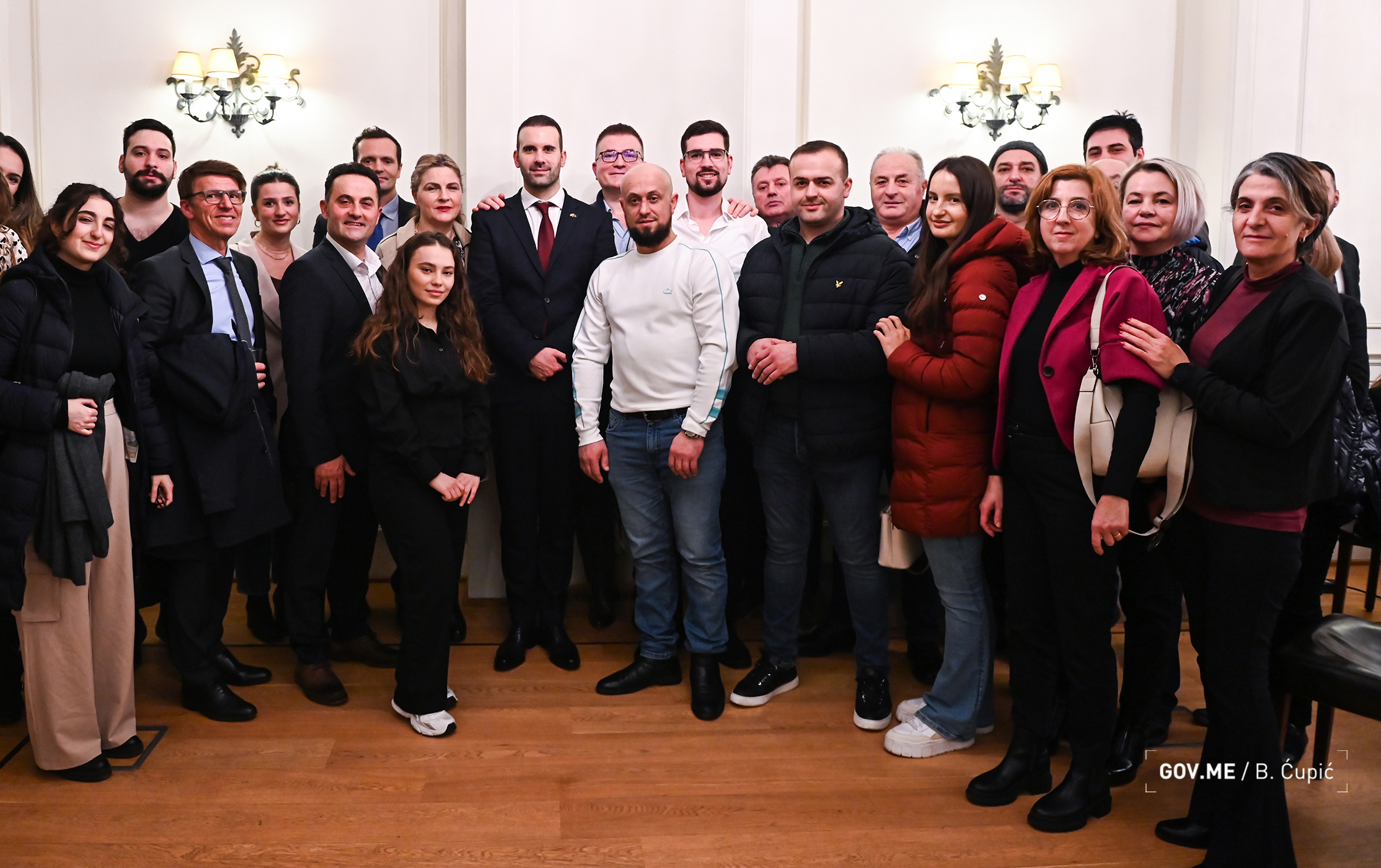 Predsjednik Vlade se sastao sa dijasporom u Briselu