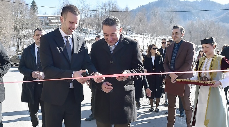 Otvoren put Mateševo – Kolašin