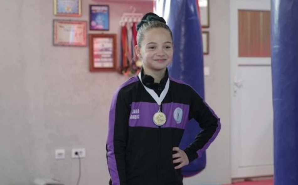 Desetogodišnja Zara Avdić iz Rožaja osvaja sportsku gimnastiku svojim talentom i predanošću