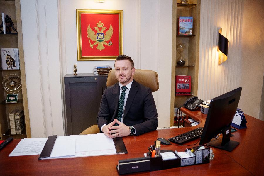 Dukaj: “Odgovornom upotrebom online prostora doprinijećemo sigurnijem internetu”