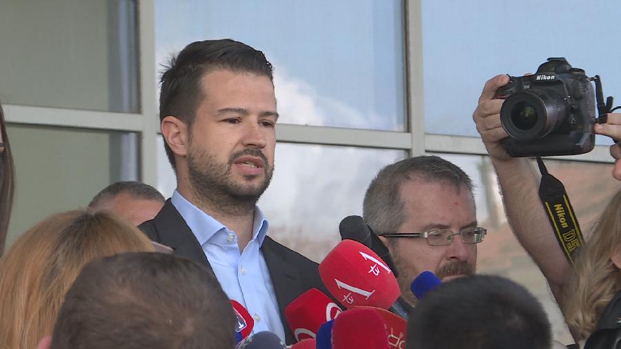 Kabinet Milatovića: Milović obmanuo javnost oko pomilovanja sveštenika