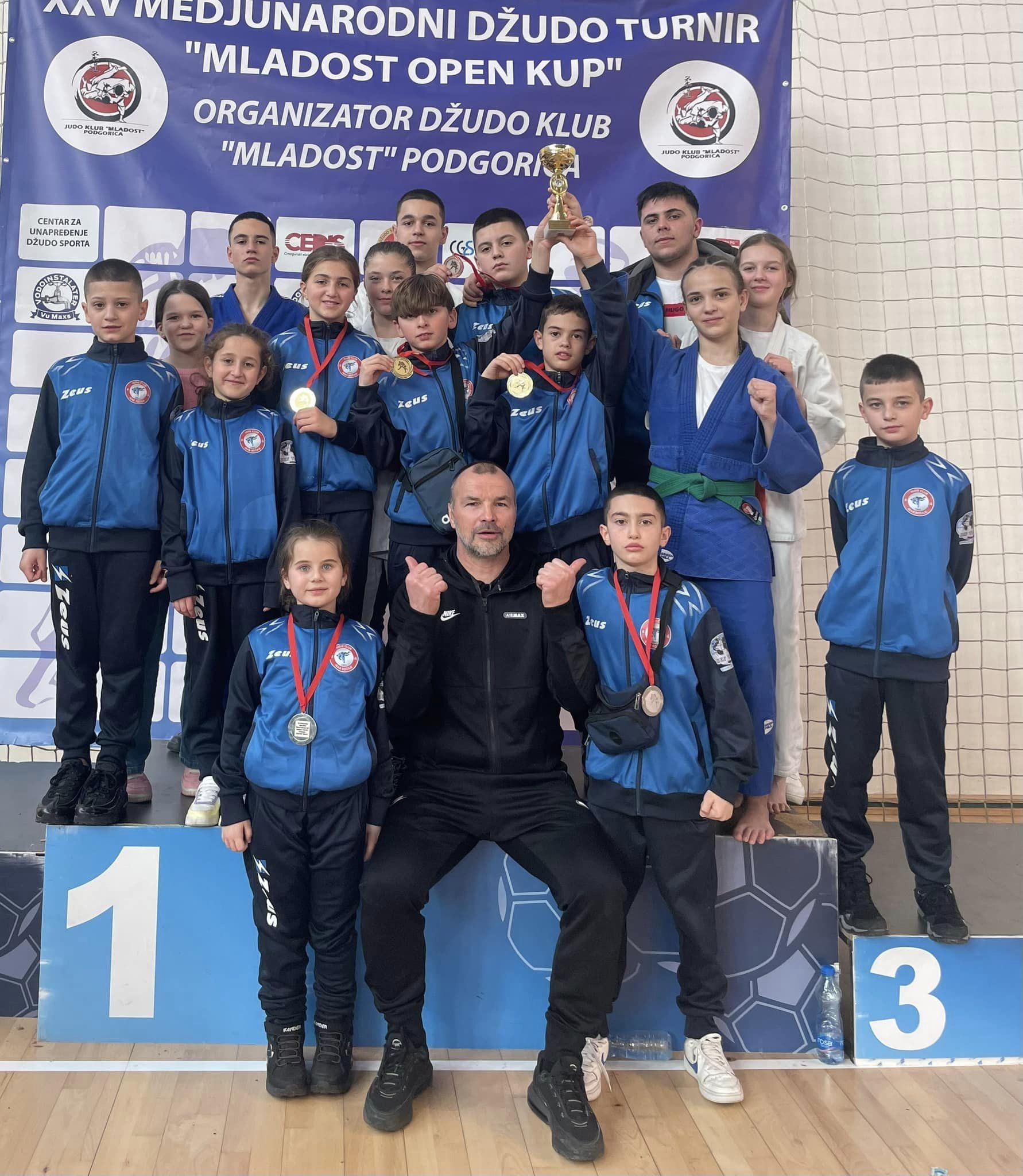 Bogat vikend: Osvojeno 14 medalja za ponos džudo klub Ibra