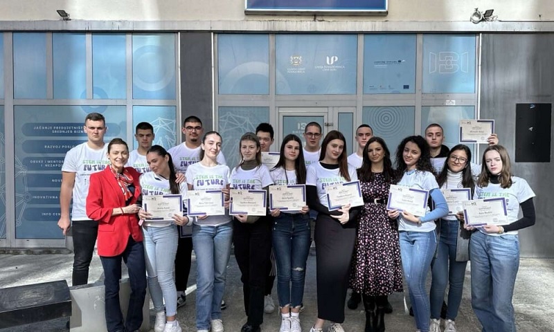 Srednjoškolci sa sjevera zakoračili u čaroban svijet nauke, učešće uzeli i rožajski srednjoškolci
