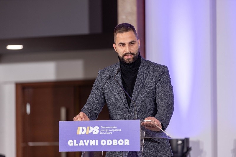 Muratović SDP-u: Ne rušite mostove i ne bacajte pod noge svoju tradiciju i dostojanstvo, Crnoj Gori smo potrebniji više nego ikad