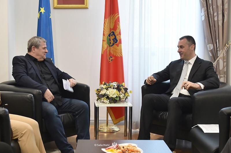 Šćekić: Kroz unapređenje zakonskih okvira dužni smo stvoriti bolji ambijent za djecu i mlade sa smetnjama u razvoju