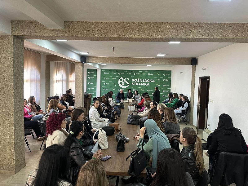 U organizaciji Foruma žena BS: U Rožajama održane “Besjede sa Sarom Sabri”