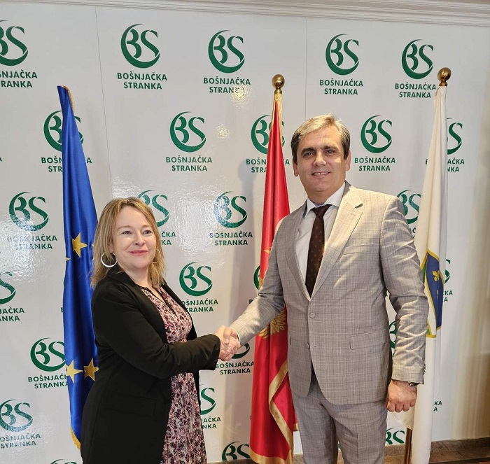 Ibrahimović razgovarao sa ambasadorkom Francuske: Značajna proevropska politika Bošnjačke stranke na planu EU integracija Crne Gore