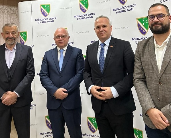 “Bošnjačka vijeća su važne institucije u oblasti zaštite identiteta”